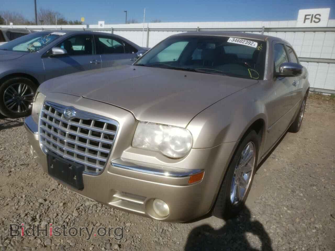 2006 CHRYSLER 300 - VIN: 2C3KA63H76H534597 - Фото 2