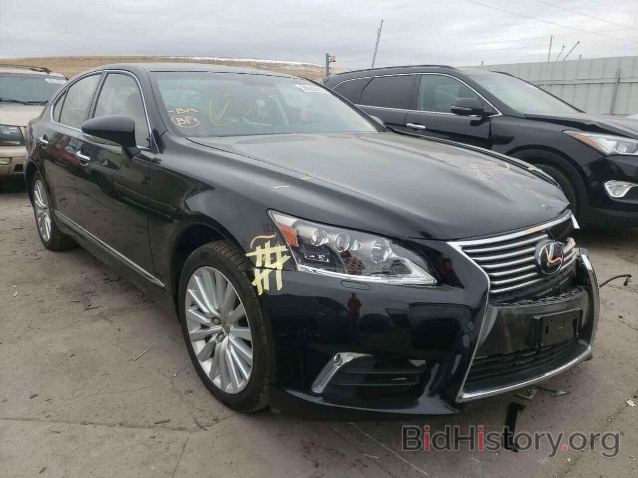 Photo JTHCL5EF7G5026900 - LEXUS LS460 2016