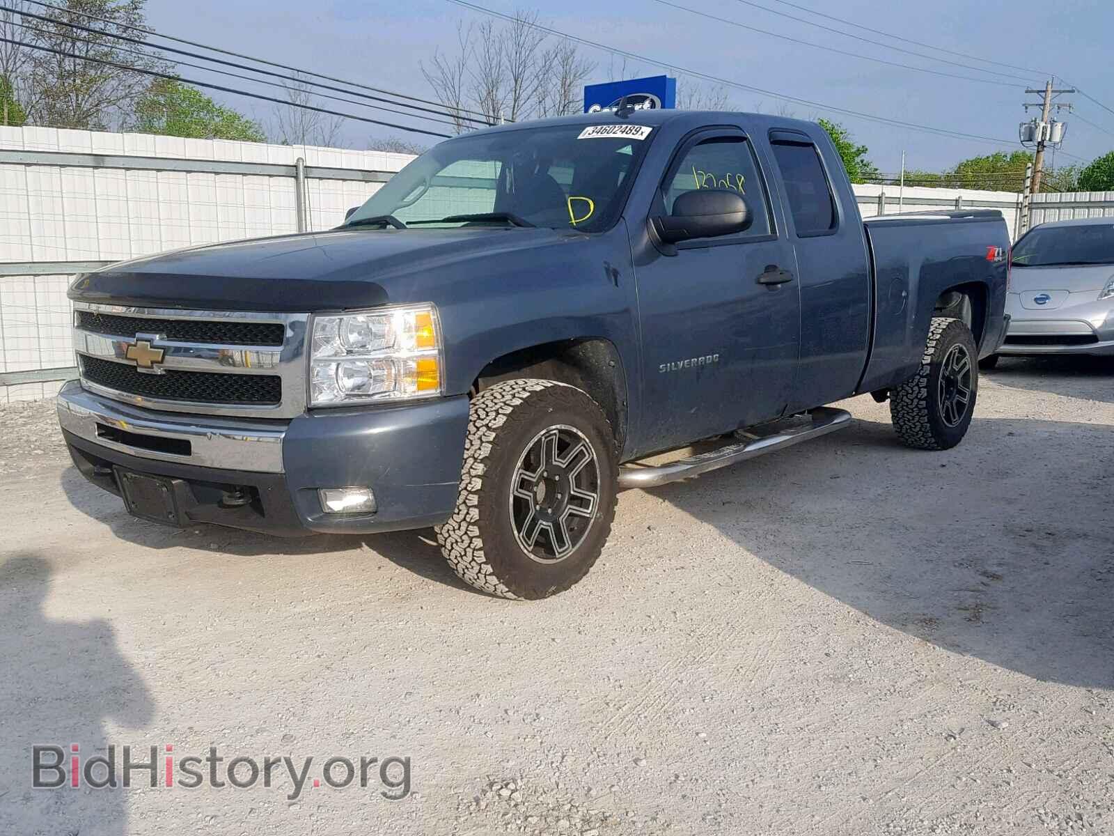 2010 CHEVROLET SILVERADO - VIN: 1GCSKSE35AZ128572 - Фото 2