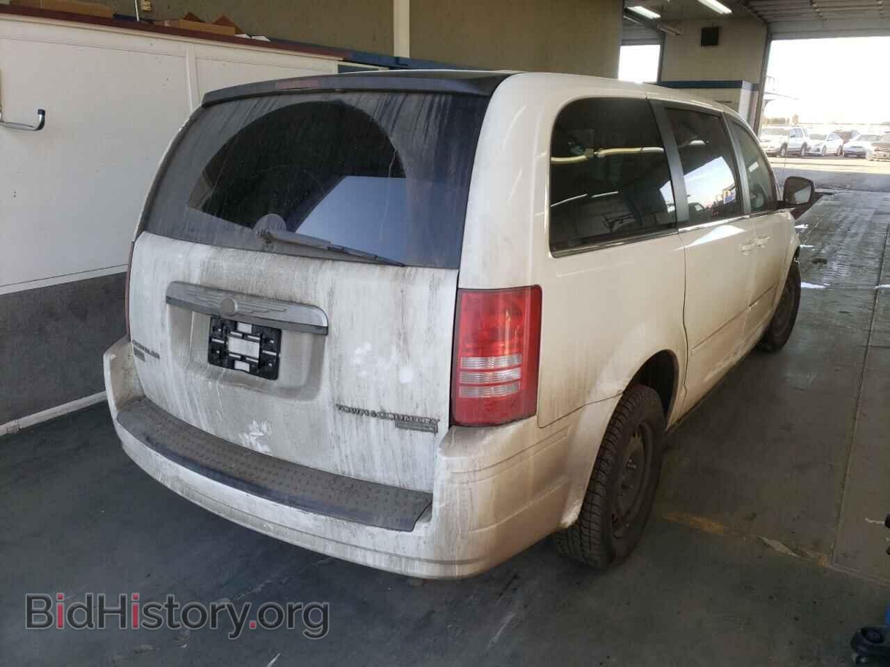 2010 CHRYSLER MINIVAN - VIN: 2A4RR4DE3AR170235 - Фото 4