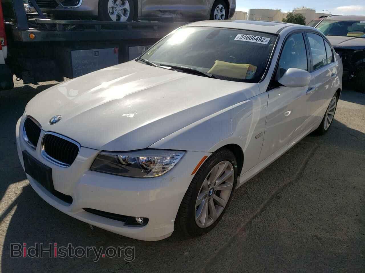 2011 BMW 3 SERIES - VIN: WBAPH7C56BE460757 - Фото 2