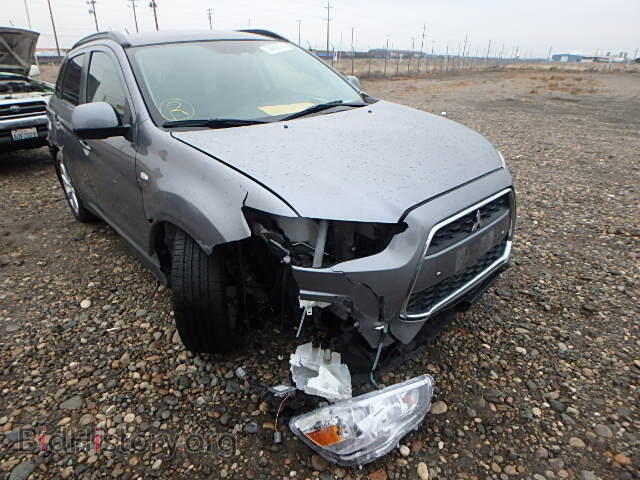 Photo 4A4AR4AU3DE013135 - MITSUBISHI OUTLANDER 2013