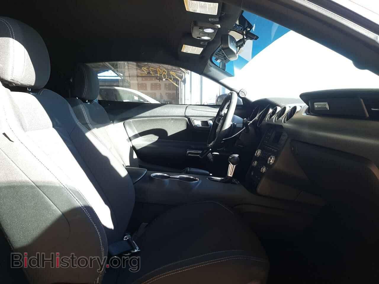 2018 FORD MUSTANG - VIN: 1FA6P8CF4J5109138 - Фото 5