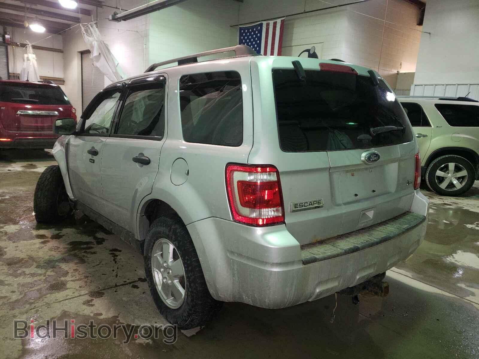 2011 FORD ESCAPE - VIN: 1FMCU9DG7BKC12071 - Фото 3