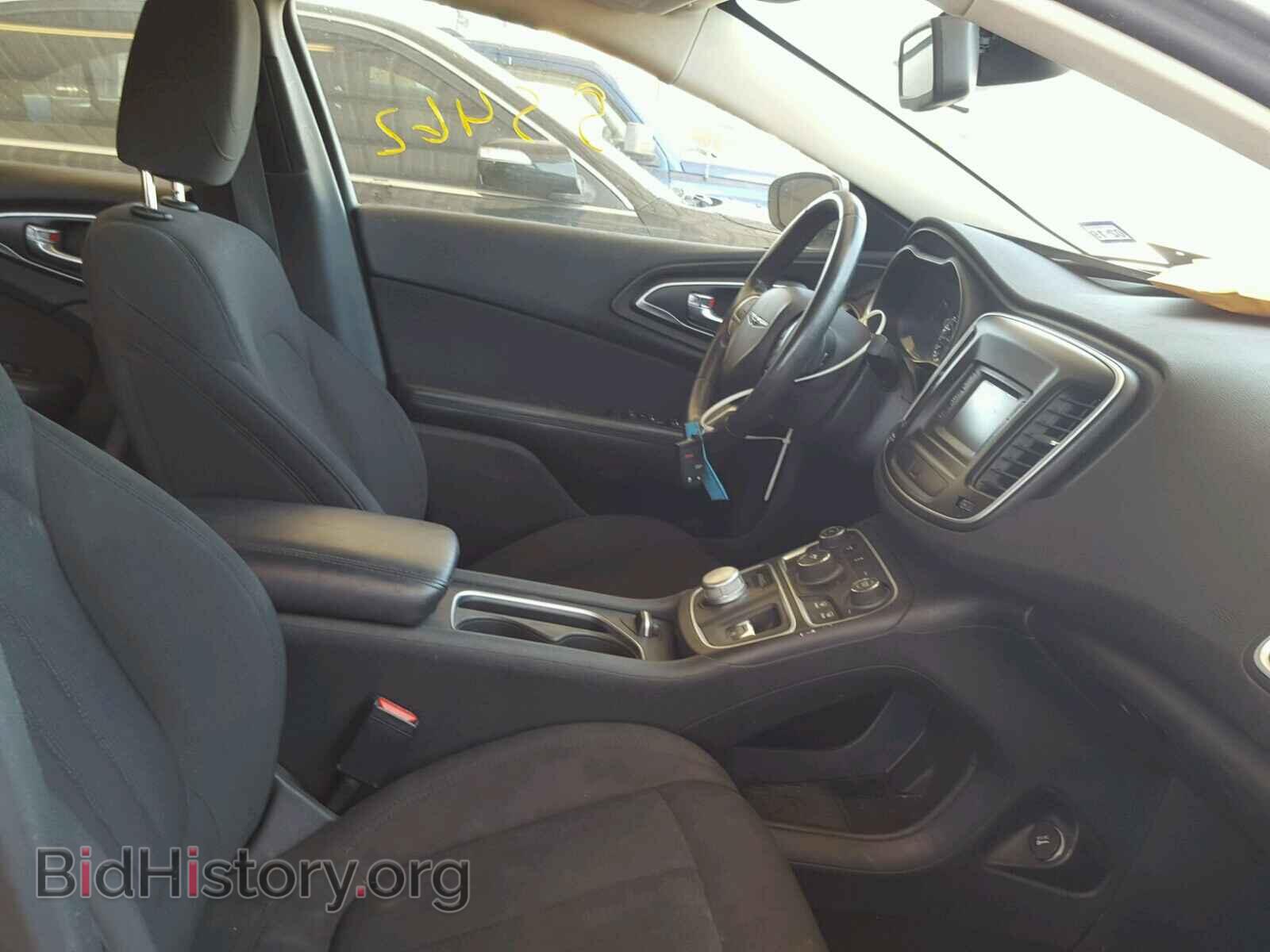 2015 CHRYSLER 200 - VIN: 1C3CCCAB3FN637745 - Photo 5