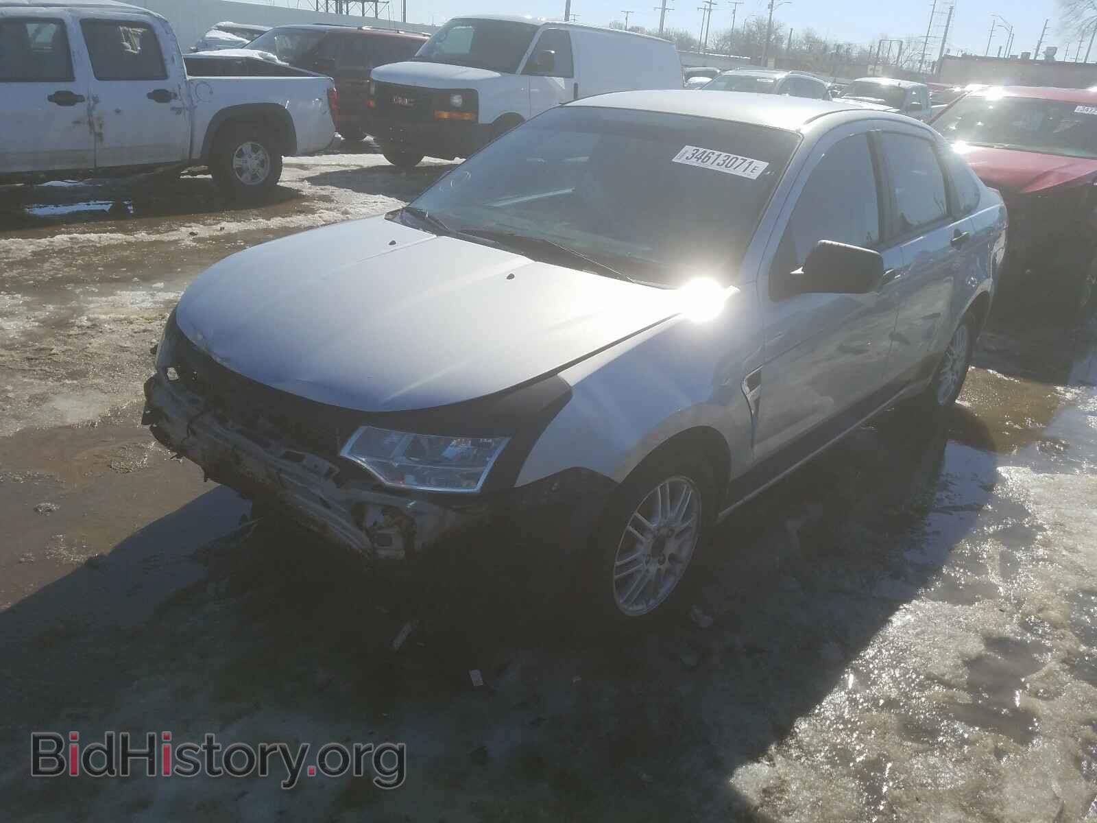 2008 FORD FOCUS - VIN: 1FAHP35N18W206463 - Photo 2