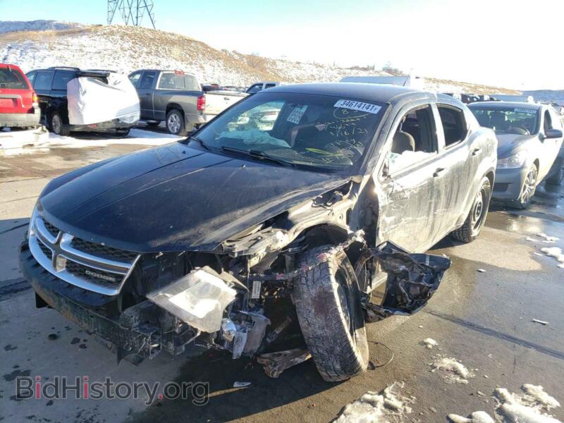 2011 Dodge AVENGER (VIN 1B3BD4FB2BN518888) — фото 2 из 10