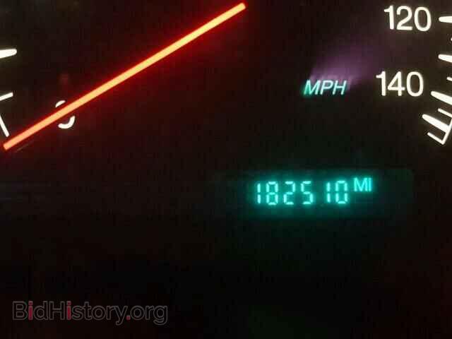 2002 CADILLAC DEVILLE - VIN: 1G6KF57902U198974 - Photo 8