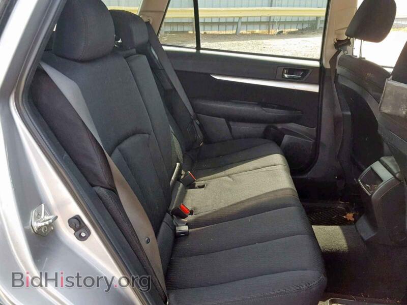 2011 Subaru OUTBACK 2. (VIN 4S4BRBGC5B3342793) — photo 6 of 10