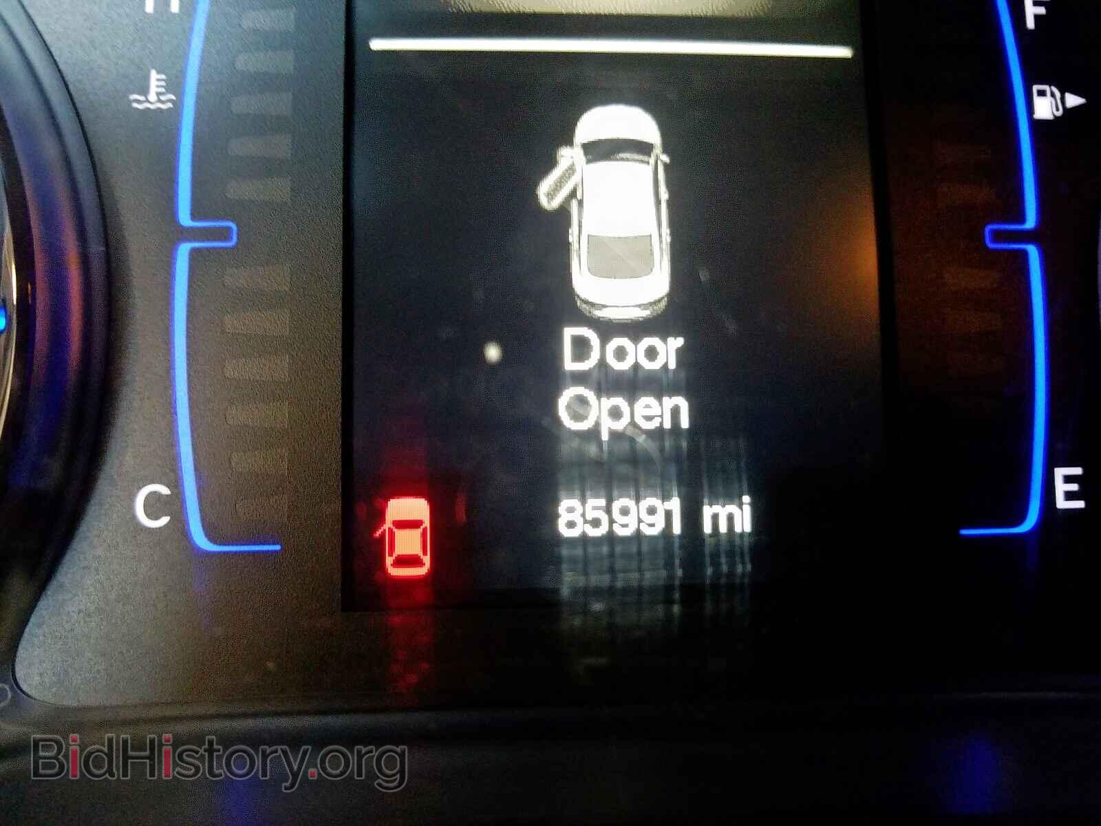 2015 CHRYSLER 200 - VIN: 1C3CCCBB9FN752459 - Photo 8