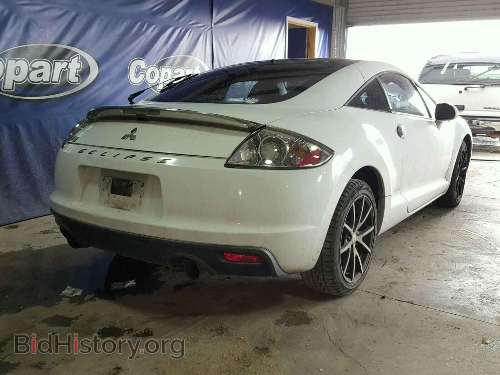 2011 MITSUBISHI ECLIPSE - VIN: 4A31K5DF9BE004058 - Photo 4