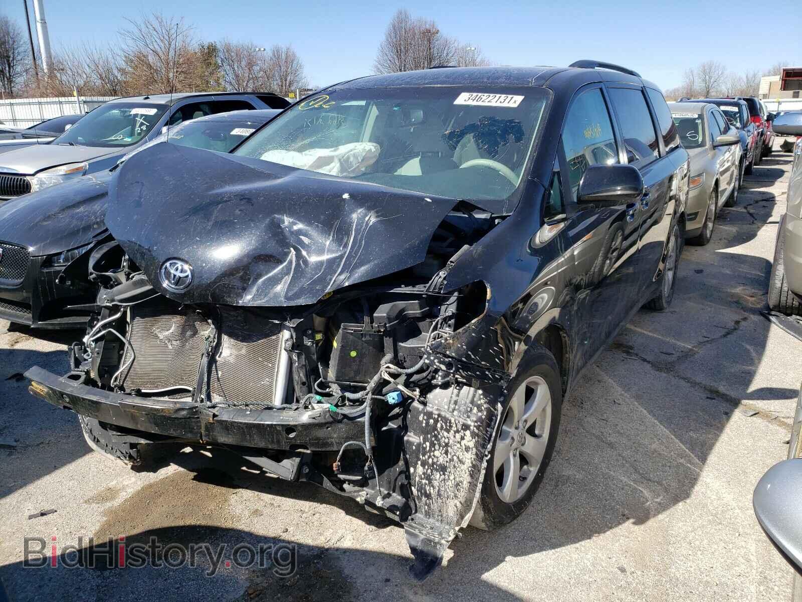 2012 TOYOTA SIENNA - VIN: 5TDKK3DC8CS181052 - Фото 2