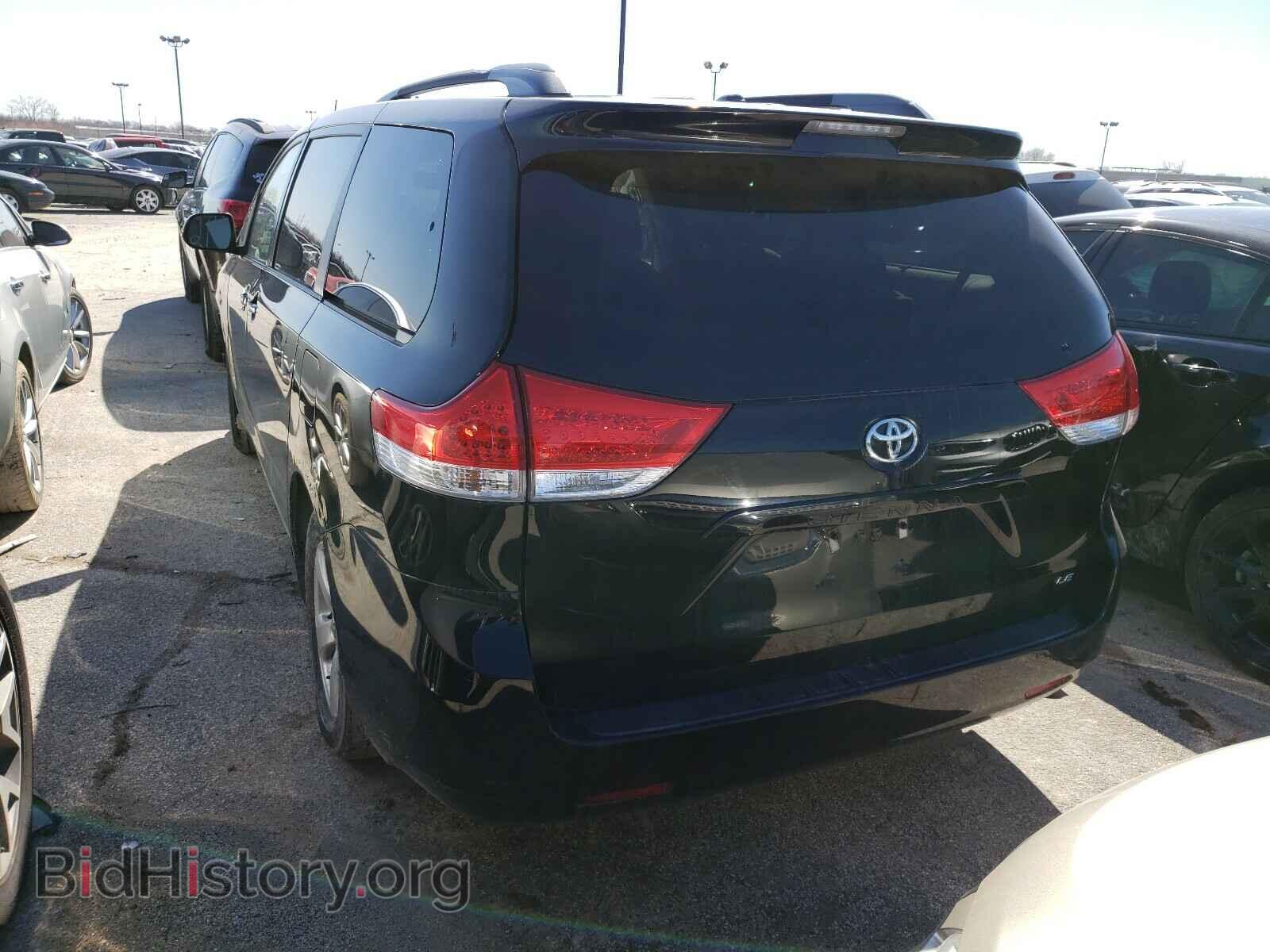 2012 TOYOTA SIENNA - VIN: 5TDKK3DC8CS181052 - Фото 3
