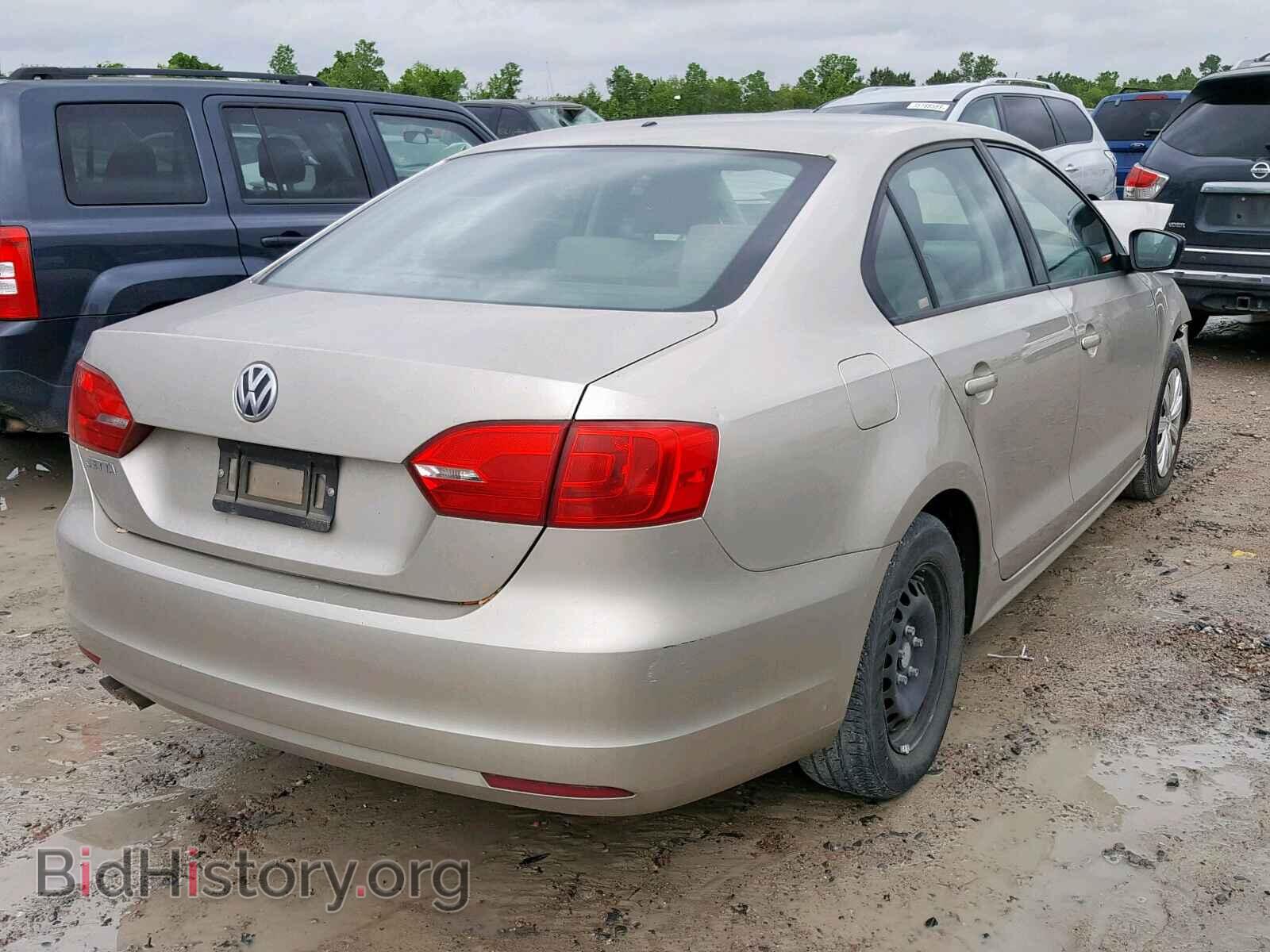 2014 VOLKSWAGEN JETTA - VIN: 3VW2K7AJ0EM335151 - Photo 4