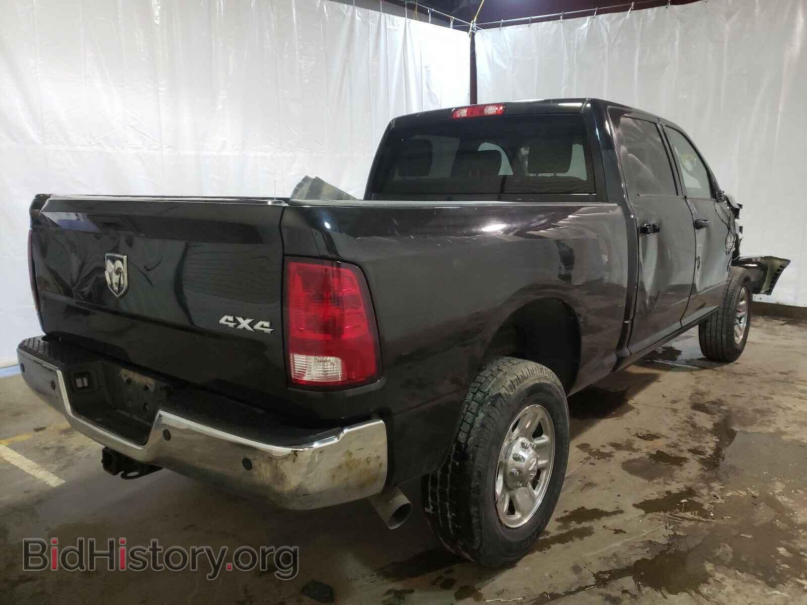2017 RAM 2500 - VIN: 3C6UR5CLXHG670664 - Фото 4