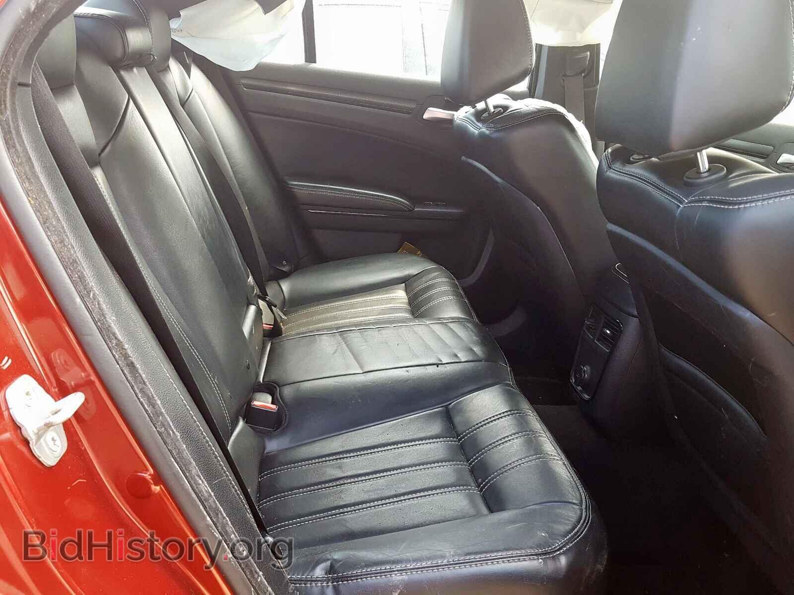 2014 CHRYSLER 300 - VIN: 2C3CCABG6EH272404 - Фото 6