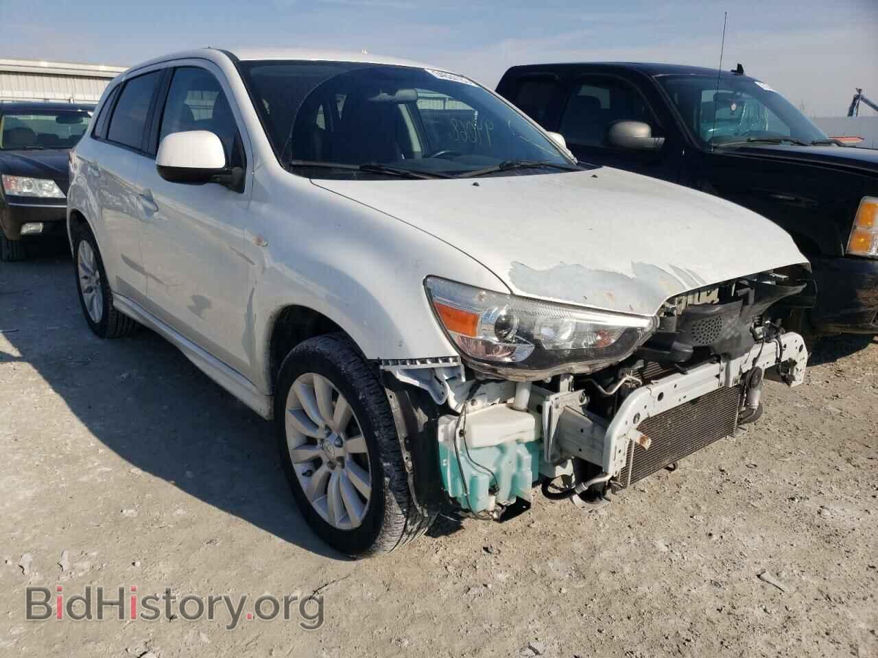 Фотография JA4AR4AU7BZ010696 - MITSUBISHI OUTLANDER 2011
