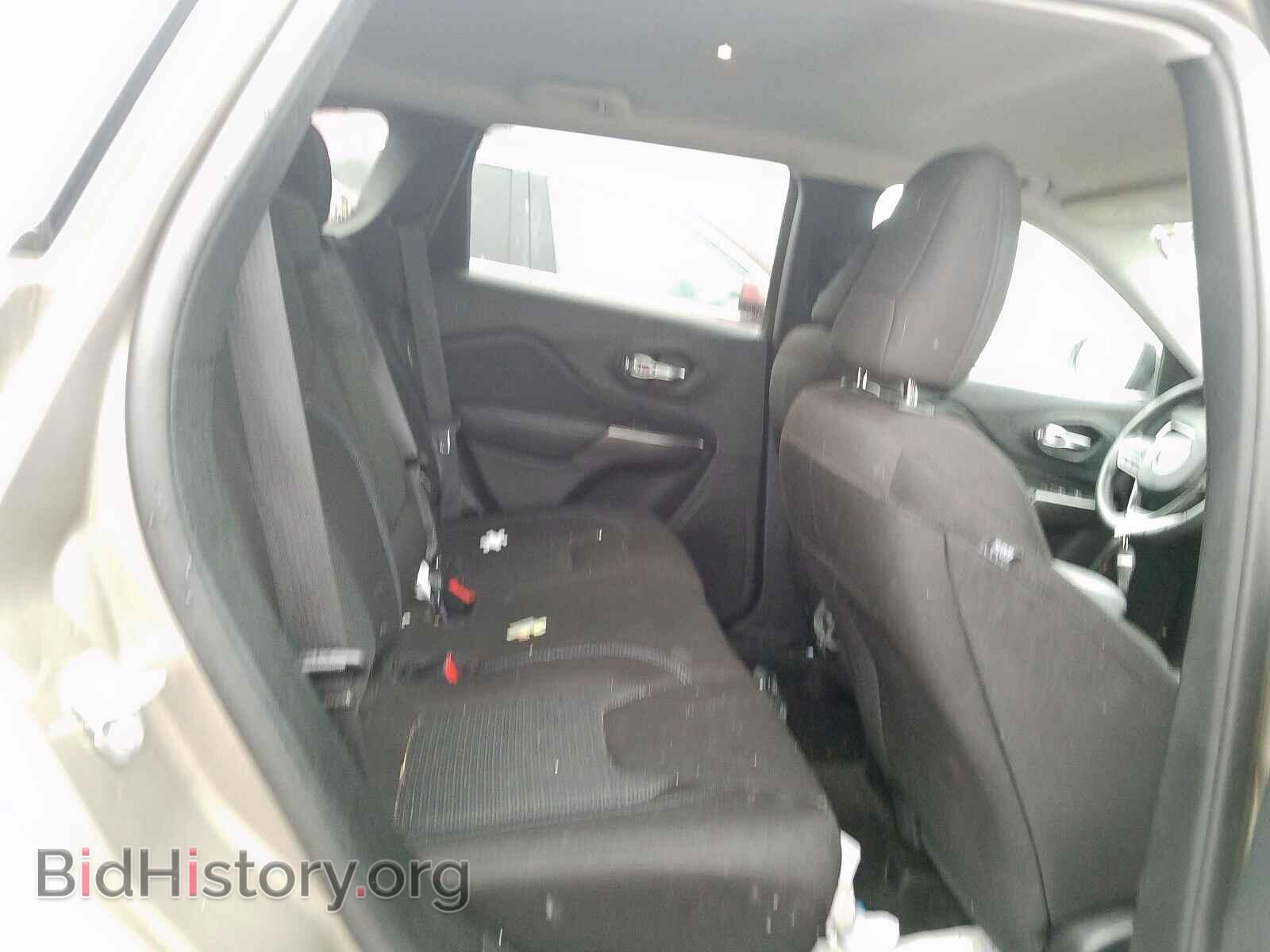 2019 JEEP CHEROKEE - VIN: 1C4PJLCB7KD265116 - Photo 6