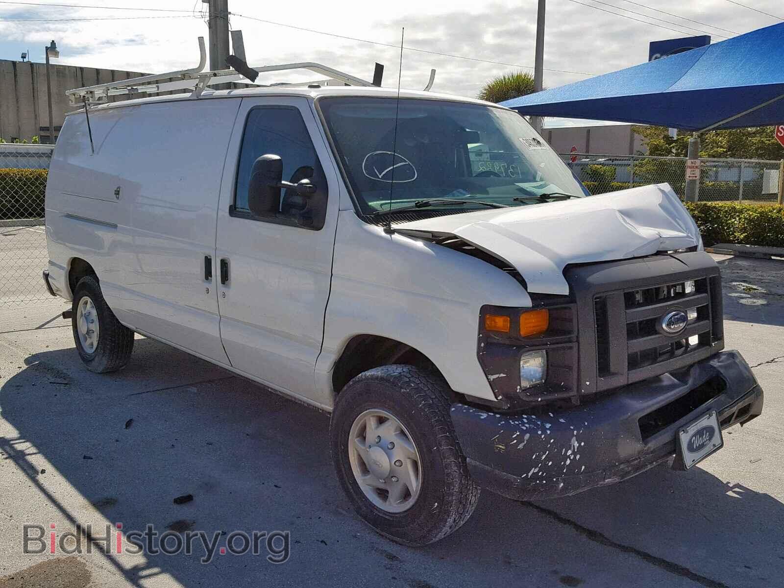 Photo  - FORD ECONOLINE 2014
