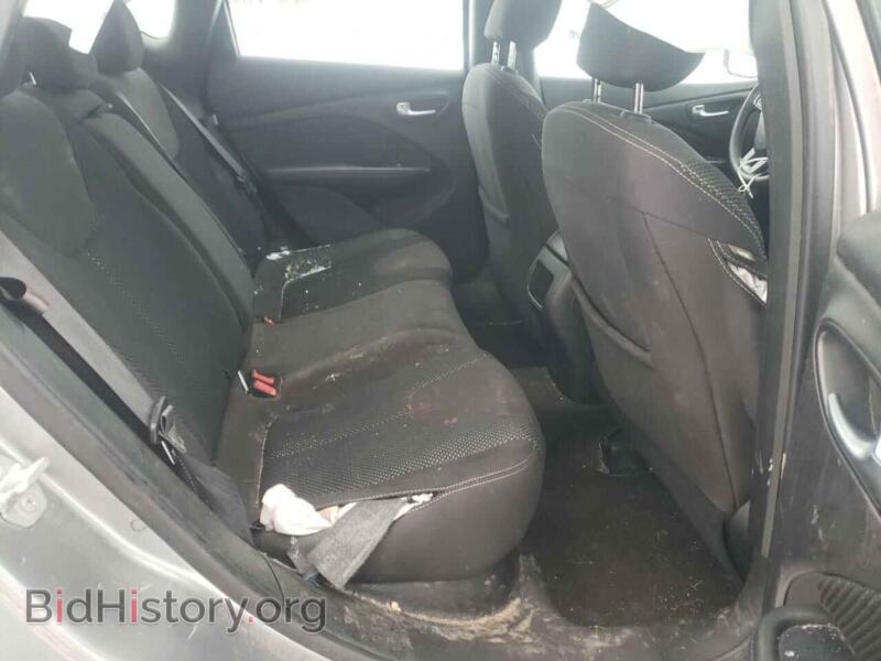 2015 Dodge DART (VIN 1C3CDFBB2FD123646) — photo 6 of 10