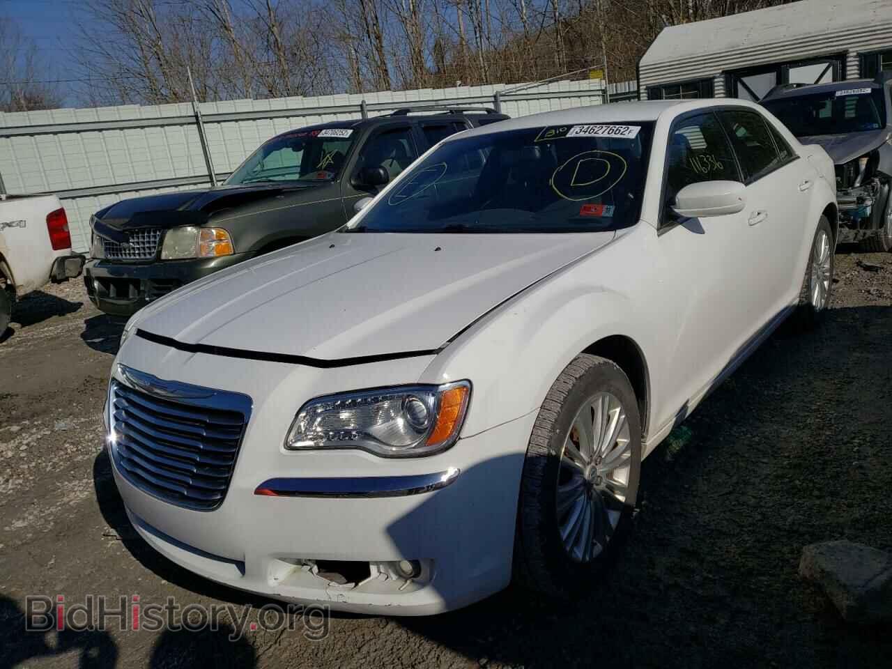 2013 CHRYSLER 300 - VIN: 2C3CCARG7DH635538 - Фото 2