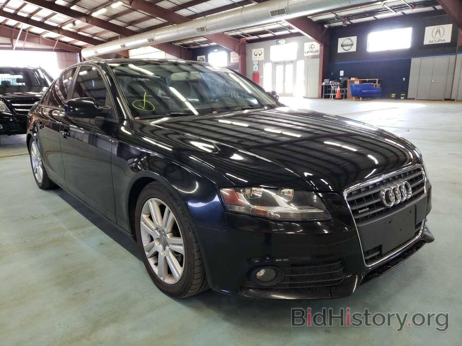 Фотография WAUBFAFL6BN048426 - AUDI A4 2011