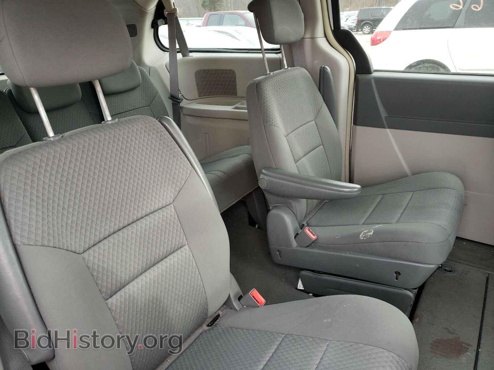 2010 CHRYSLER MINIVAN - VIN: 2A4RR5D1XAR300420 - Photo 6