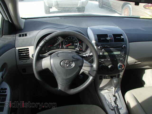2011 TOYOTA COROLLA - VIN: 2T1BU4EE8BC725864 - Фото 9