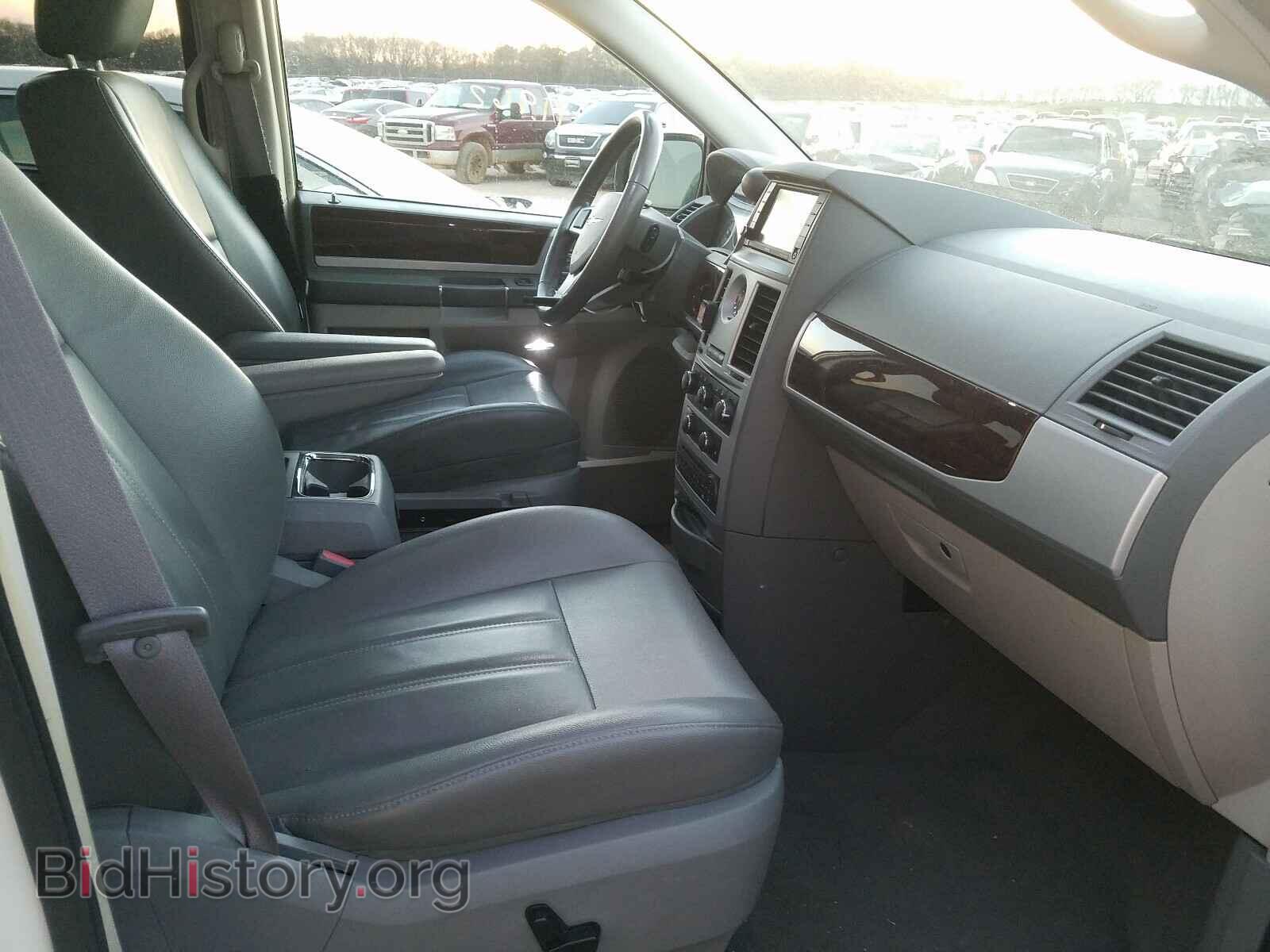 2010 CHRYSLER MINIVAN - VIN: 2A4RR5DX1AR200954 - Фото 5