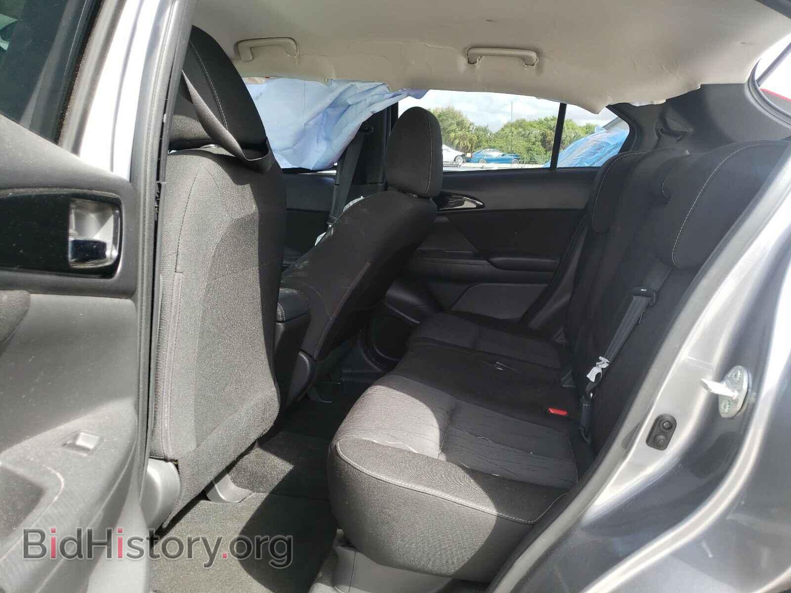 2018 MITSUBISHI ECLIPSE - VIN: JA4AT5AA4JZ068115 - Photo 6
