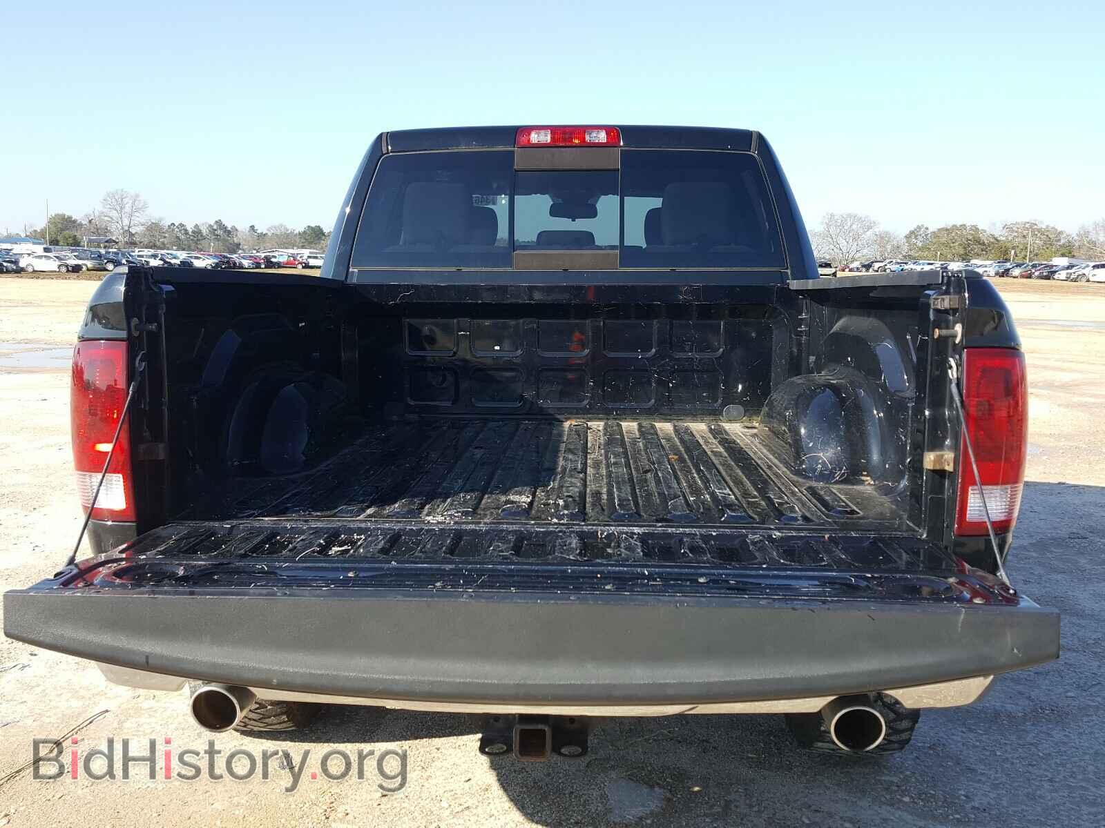 2015 RAM 1500 - VIN: 3C6RR7LT5FG560104 - Photo 9