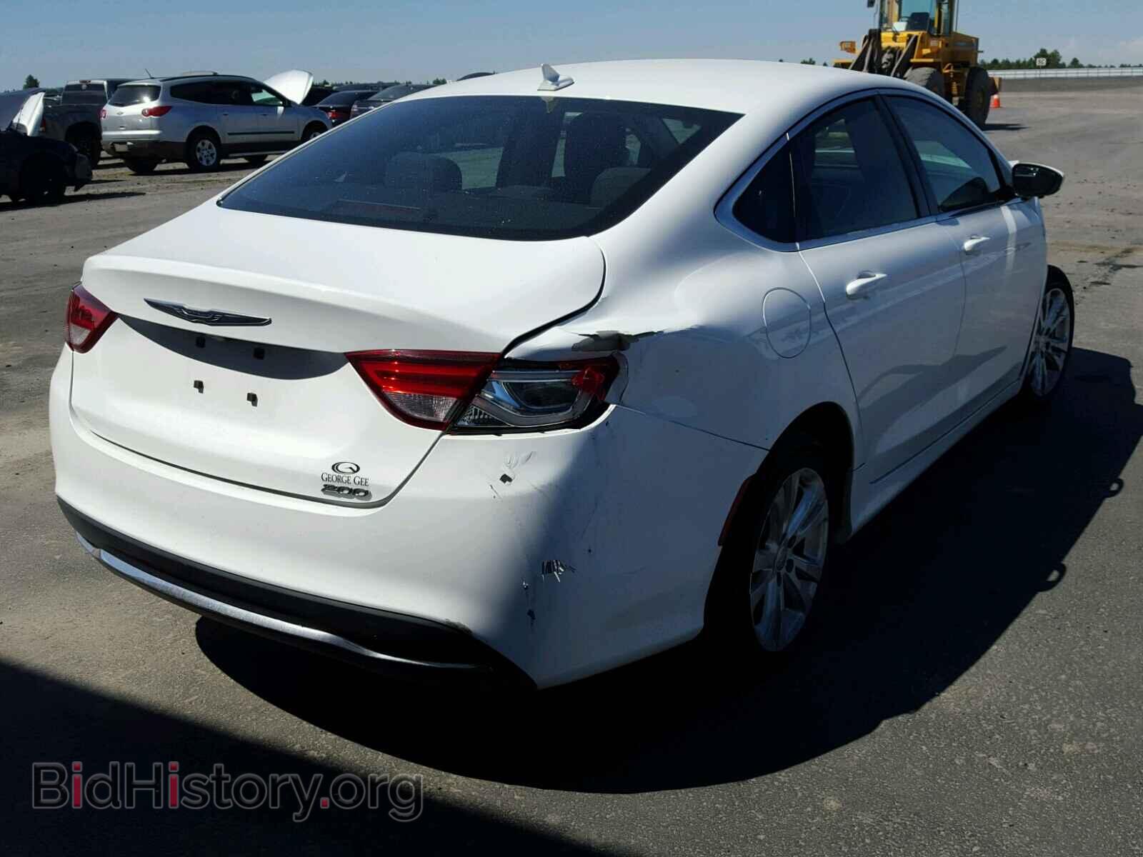 2015 CHRYSLER 200 - VIN: 1C3CCCAB7FN705884 - Photo 4