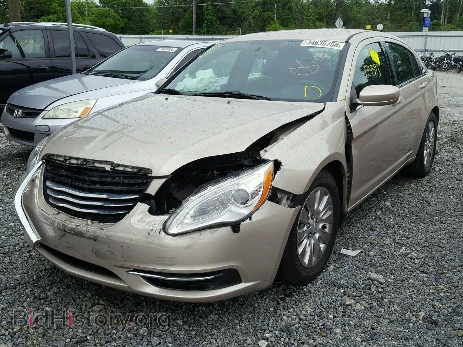 2013 CHRYSLER 200 - VIN: 1C3CCBAB7DN735023 - Photo 2