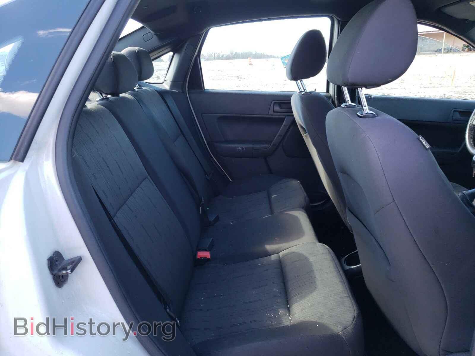 2011 FORD FOCUS - VIN: 1FAHP3FN2BW194958 - Фото 6