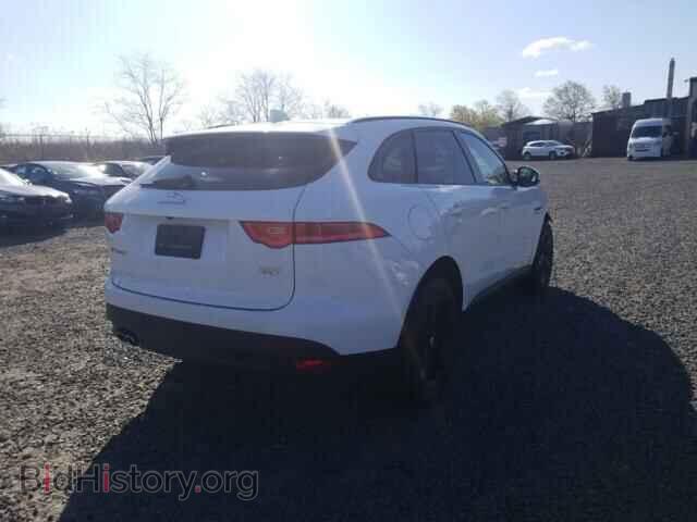 2017 JAGUAR F-PACE - VIN: SADCJ2BN7HA089767 - Фото 4