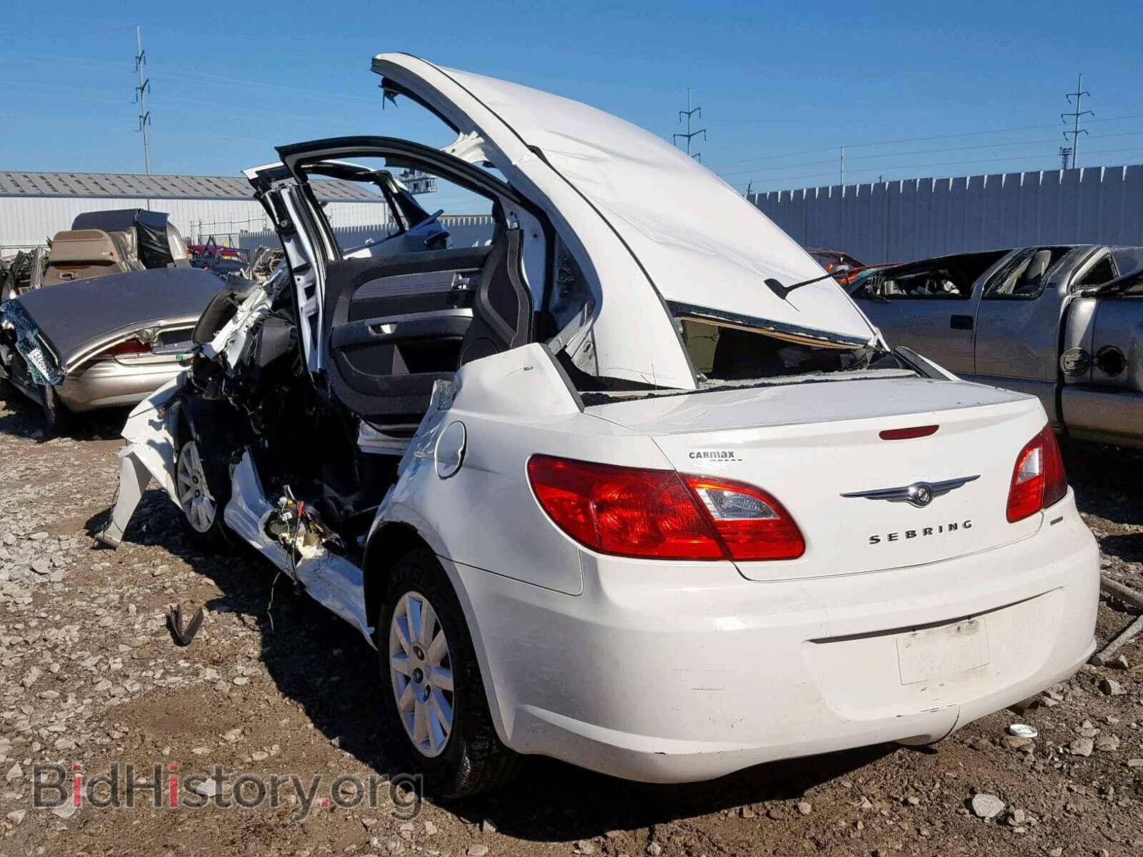 2010 CHRYSLER SEBRING - VIN: 1C3CC4FB4AN228581 - Фото 3