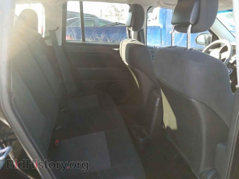 2012 Jeep COMPASS (VIN 1C4NJCBB2CD719198) — photo 6 of 10