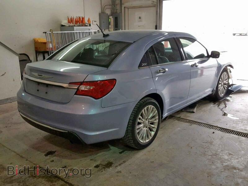 2012 Chrysler 200 (VIN 1C3CCBCB7CN180814) — photo 4 of 10