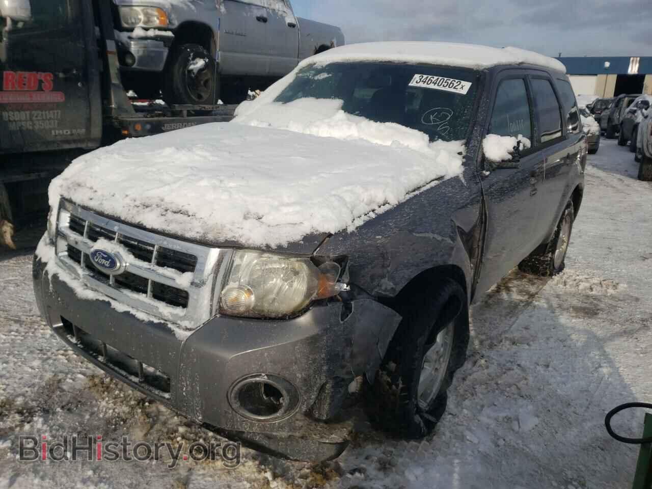 2010 FORD ESCAPE - VIN: 1FMCU9D73AKC03818 - Фото 2