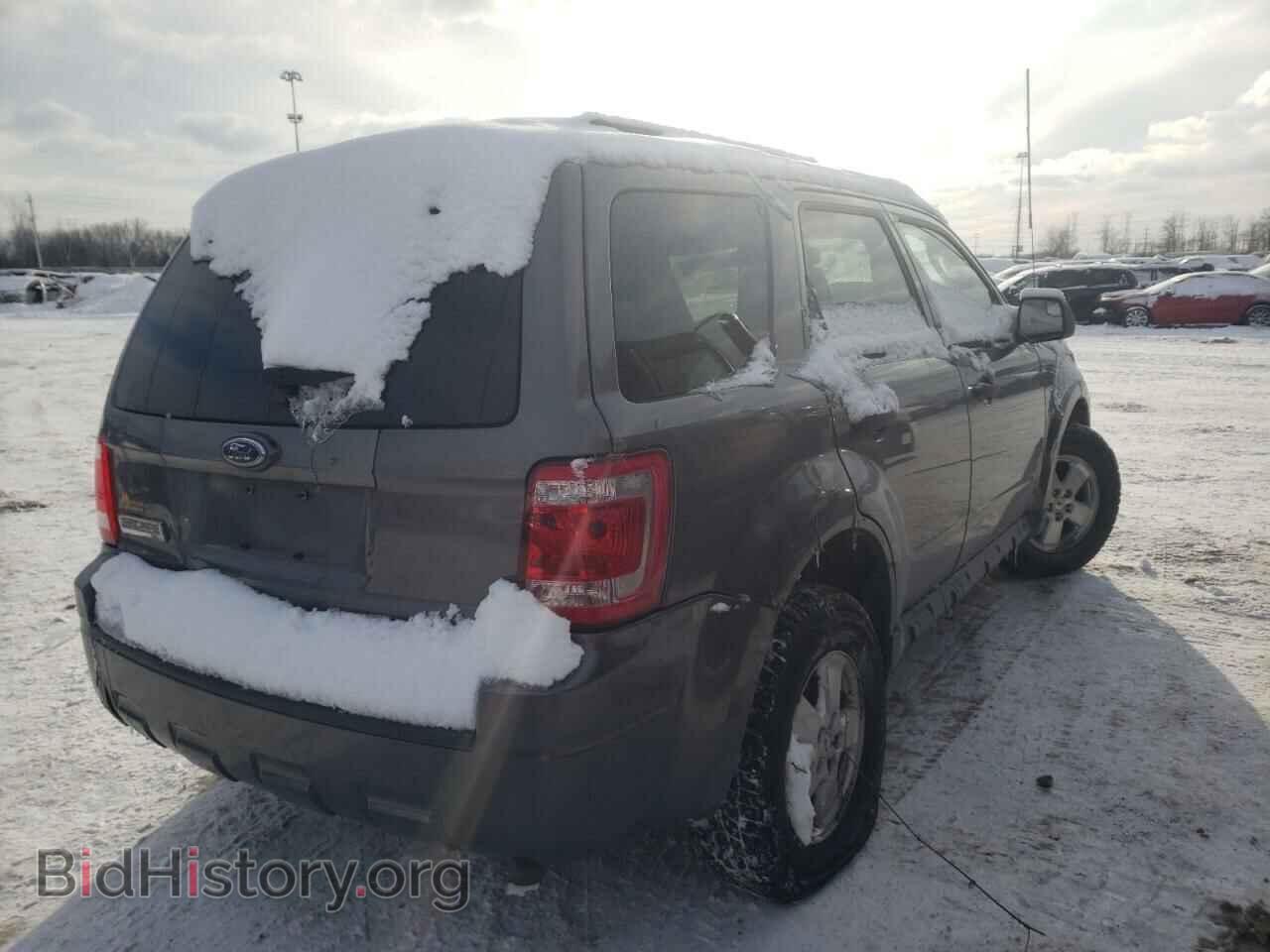 2010 FORD ESCAPE - VIN: 1FMCU9D73AKC03818 - Фото 4