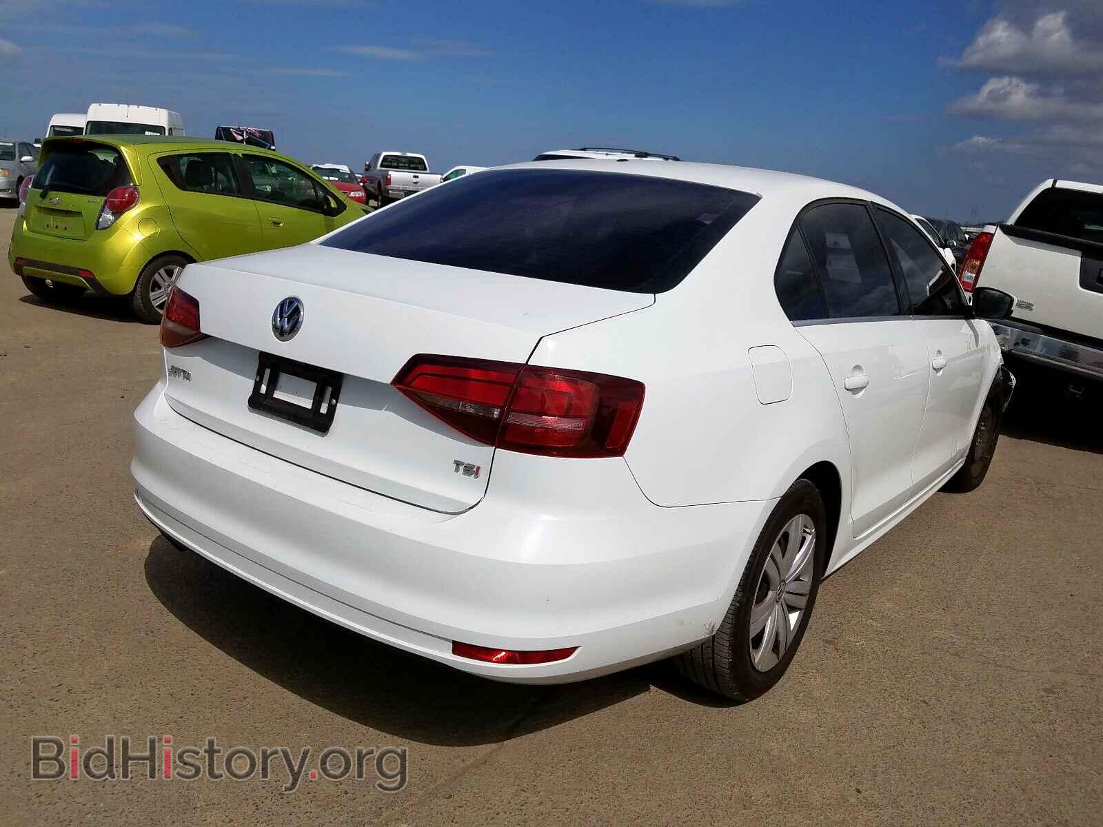 2017 VOLKSWAGEN JETTA - VIN: 3VW2B7AJXHM289980 - Фото 4