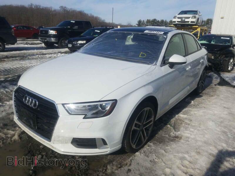 2018 Audi A3 (VIN WAUB8GFF5J1024146) — фото 2 из 10