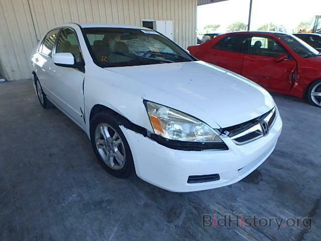 Photo 1HGCM56347A152398 - HONDA ACCORD 2007