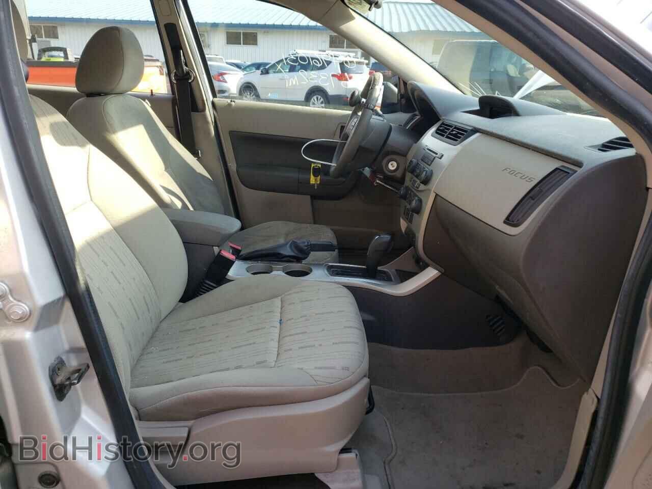 Photo 1FAHP3FN5AW216837 - FORD FOCUS 2010