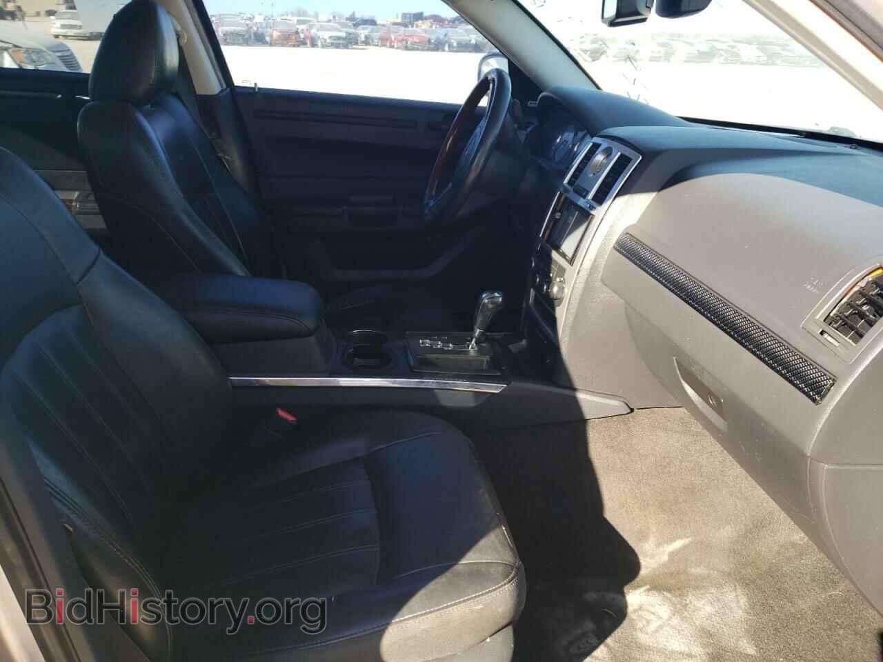2008 CHRYSLER 300 - VIN: 2C3LK63H68H257803 - Photo 5