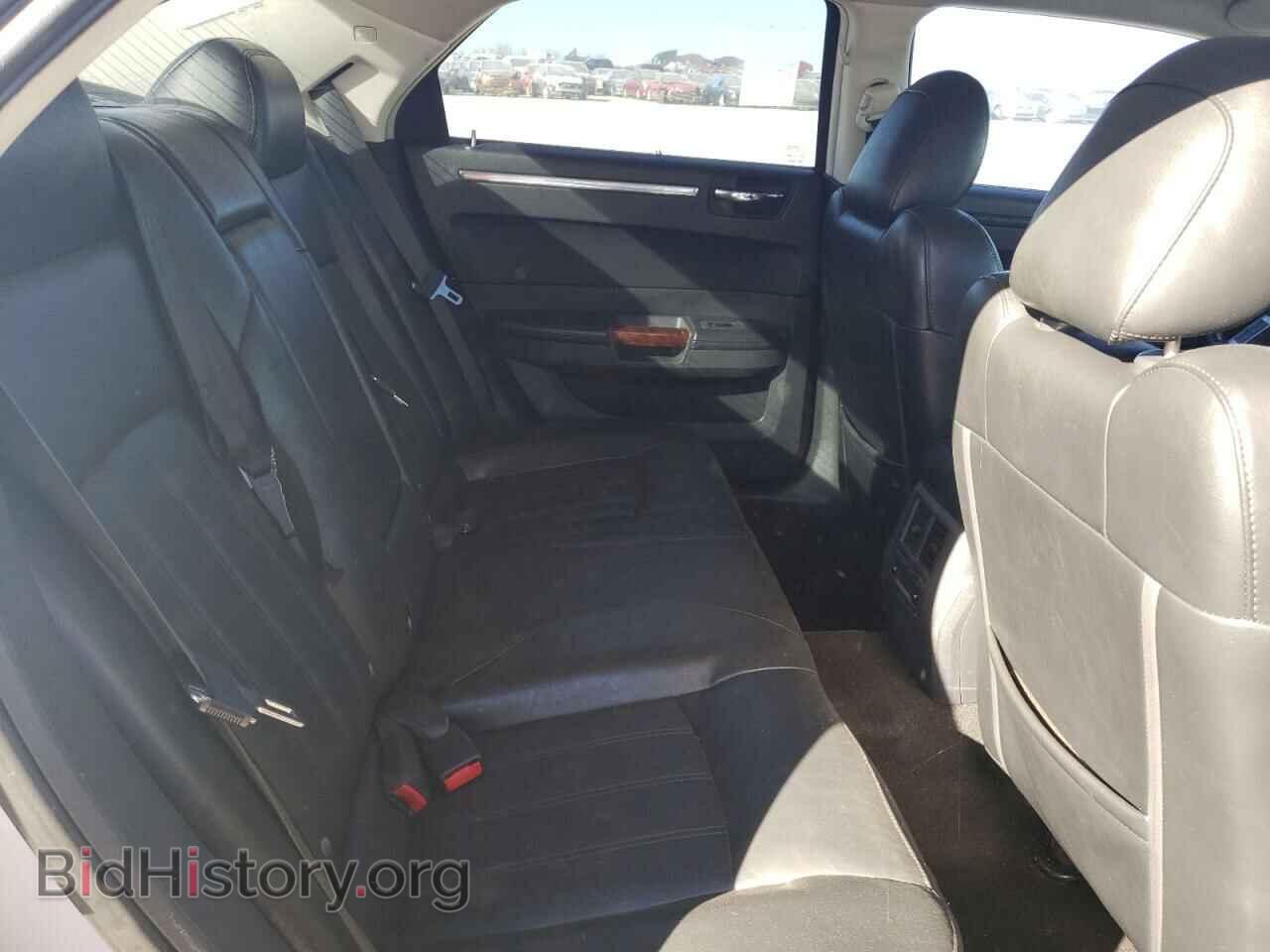 2008 CHRYSLER 300 - VIN: 2C3LK63H68H257803 - Photo 6