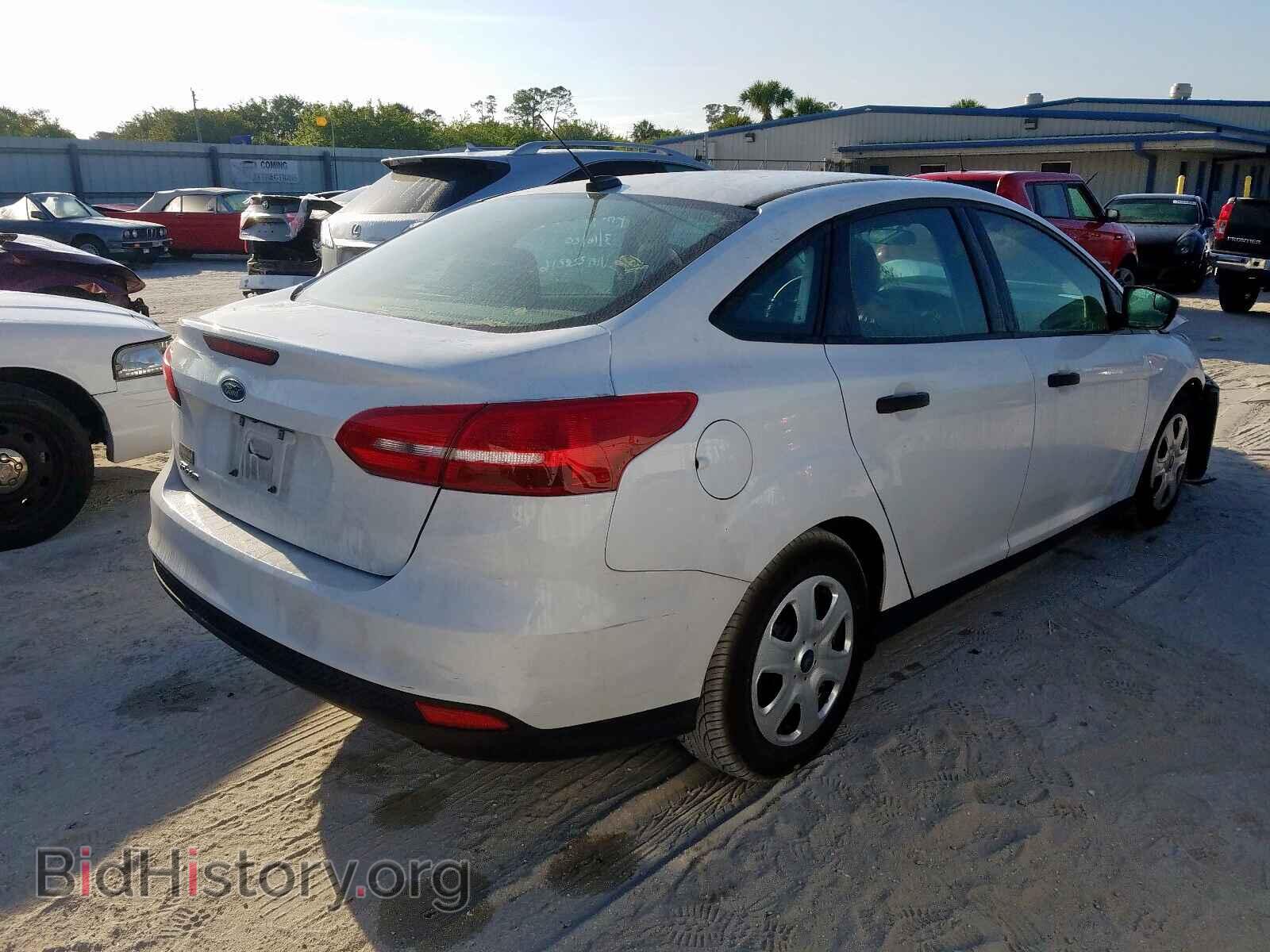 2017 FORD FOCUS - VIN: 1FADP3E29HL228216 - Фото 4