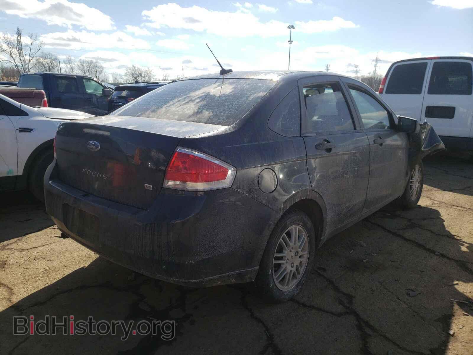 2010 FORD FOCUS - VIN: 1FAHP3FNXAW240339 - Фото 4