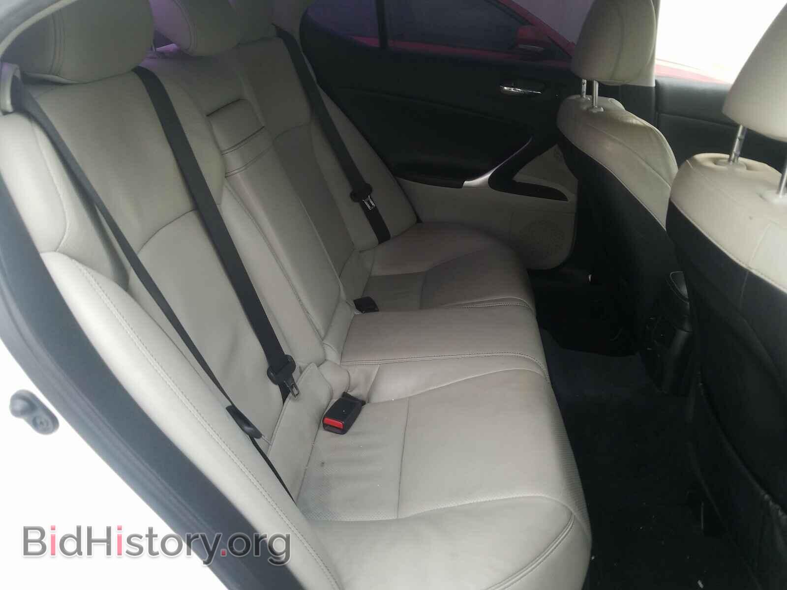 2010 LEXUS IS - VIN: JTHBF5C2XA2095009 - Photo 6