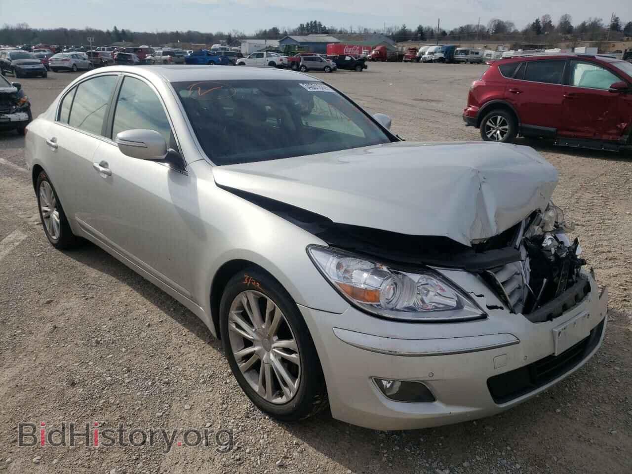 Фотография KMHGC4DE5AU081084 - HYUNDAI GENESIS 2010